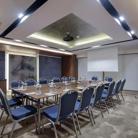 Hilton Garden 4* Yalova (Yalova)