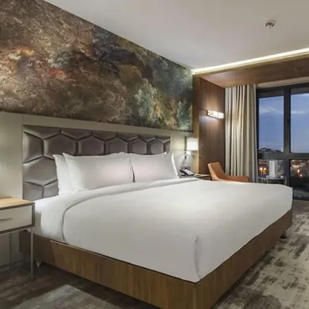 Hilton Garden 4* Γιάλοβα