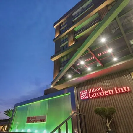 Hilton Garden 4*