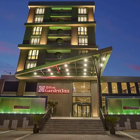 Ξενοδοχείο Hilton Garden Γιάλοβα